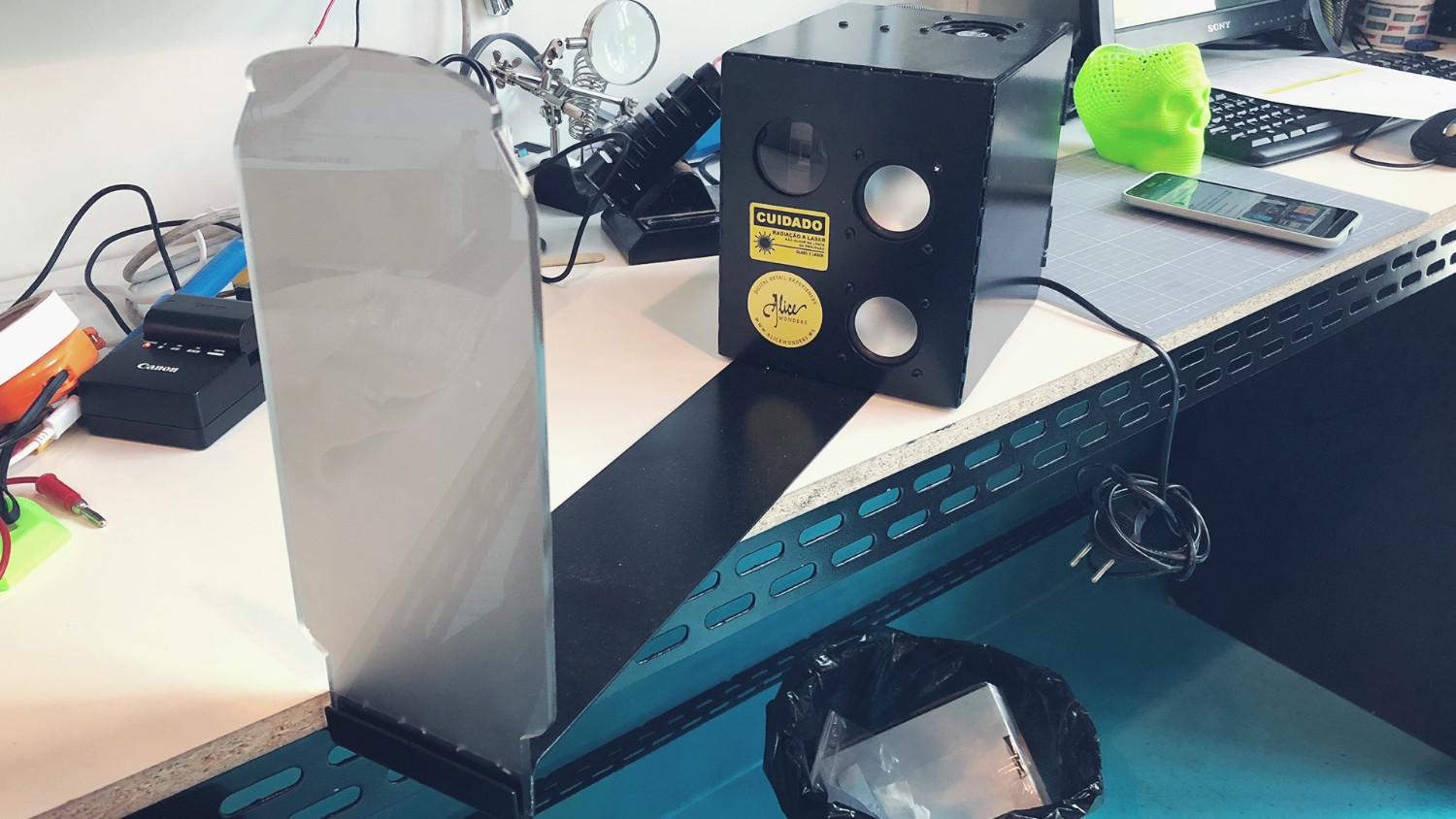 Coke - Fanta Guaraná holographic display - 5