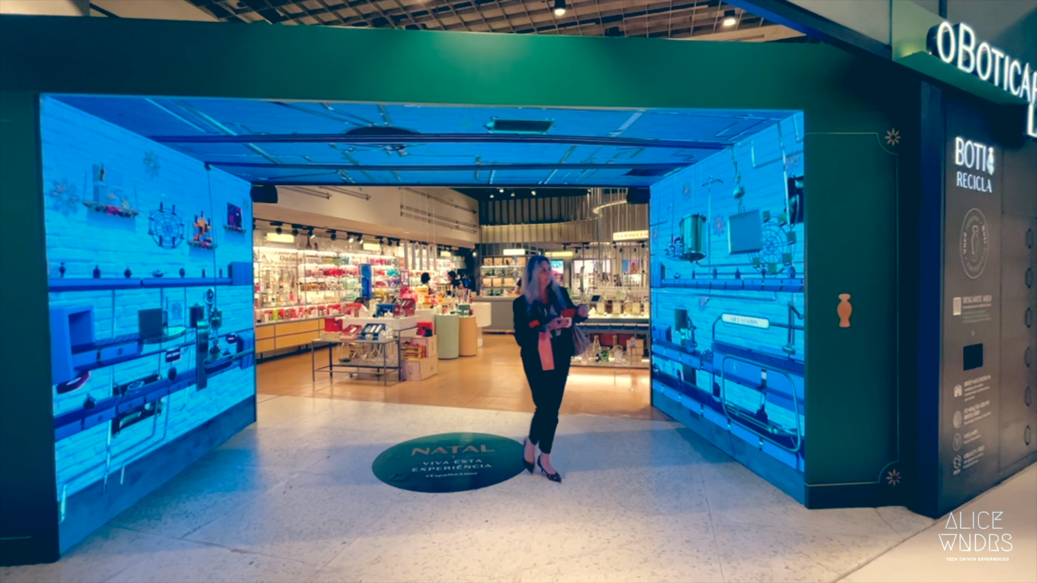 Grupo O Boticário  - Immersive LED tunnel  - 3