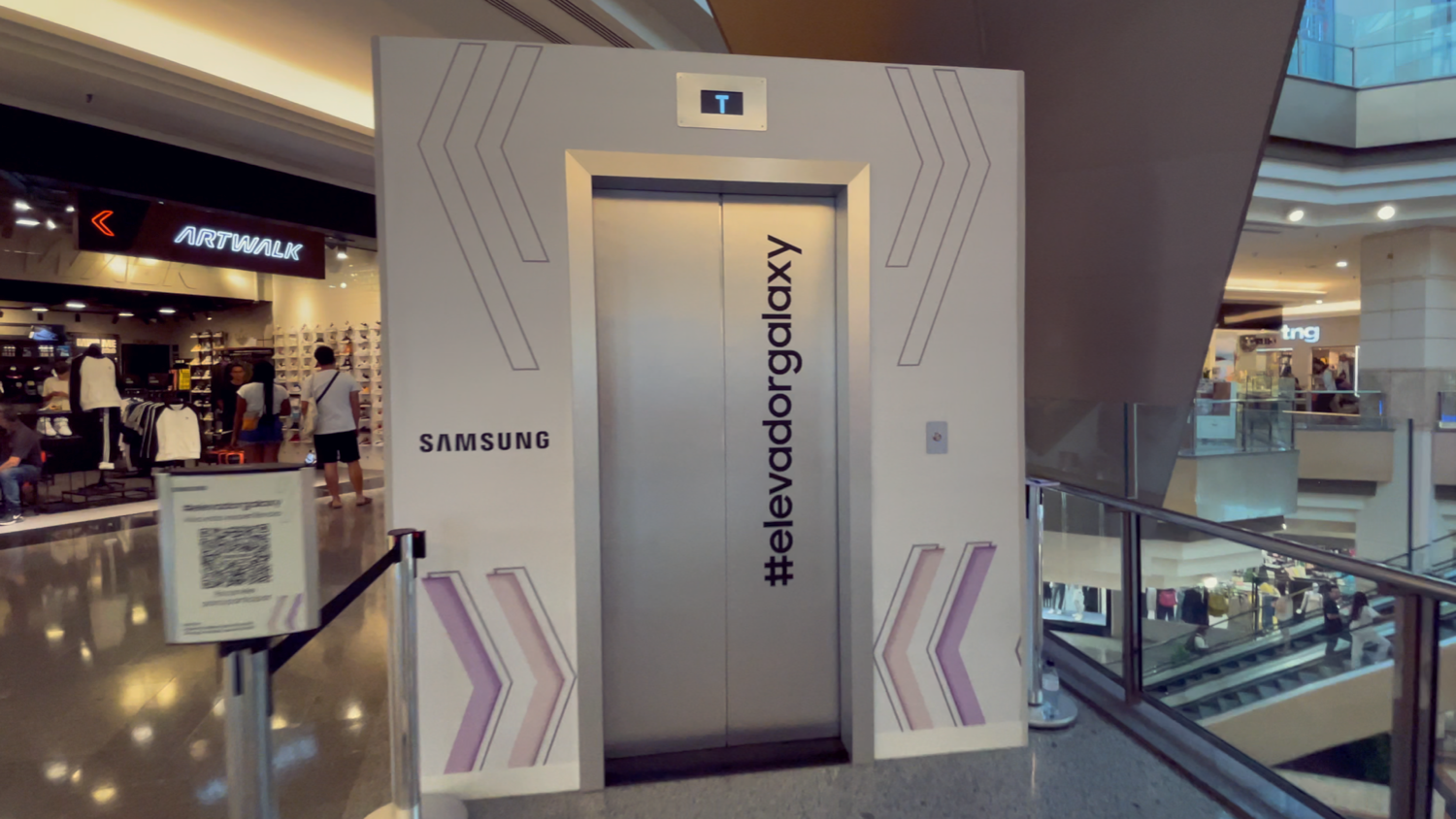 Samsung - Galaxy Immersive Elevador  - 2