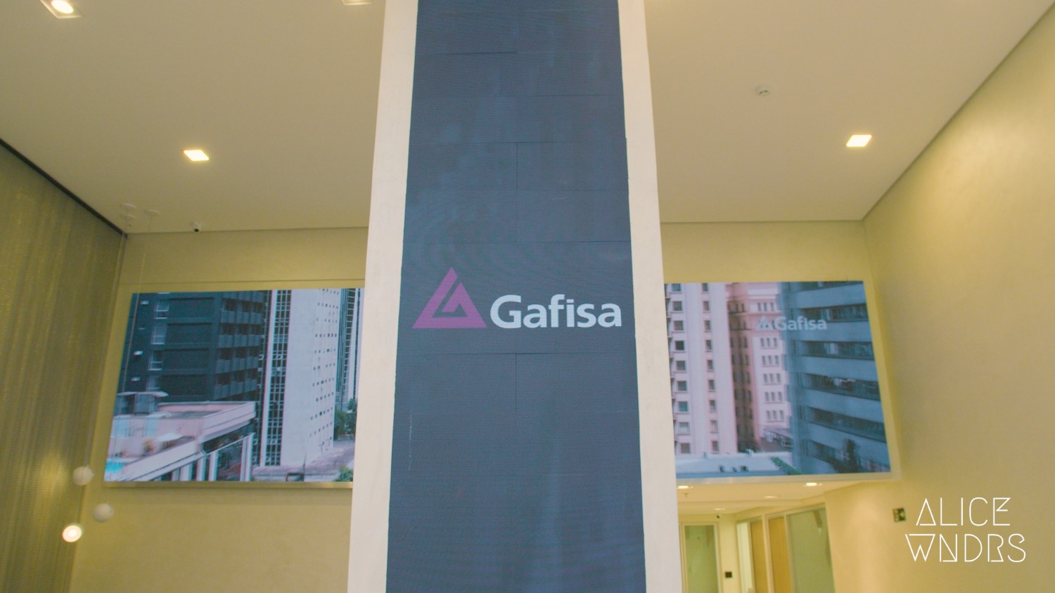  - Gafisa: LED panels and interactive tables - 3