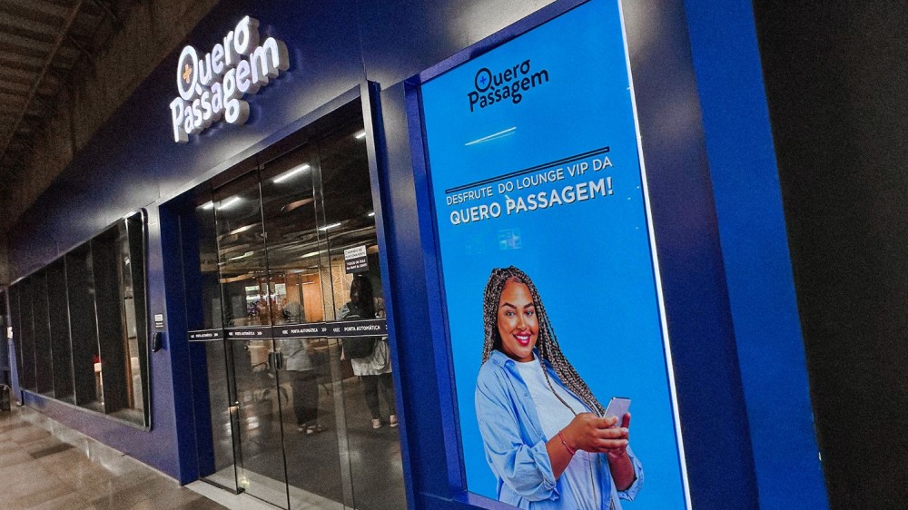 Quero Passagem - Retail Media for a VIP Lounge - 1